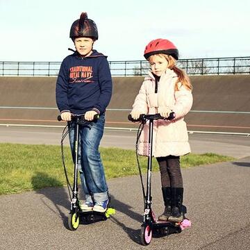 Trotineta electrica Trotineta Razor Power Core E90 16 km/h negru/roz