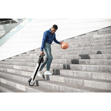 Trotineta electrica Trotineta Ninebot by Segway Air T15D 20 km/h alb