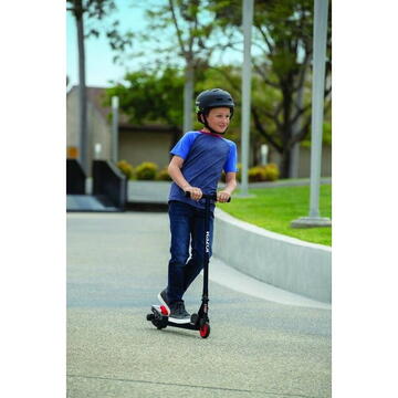 Trotineta electrica Trotineta Razor Turbo A negru 16 km/h