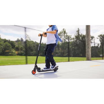 Trotineta electrica Trotineta Razor Turbo A negru 16 km/h