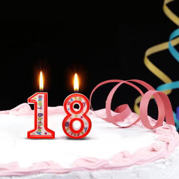 Family Lumânare pentru tort în forma cifrei 5