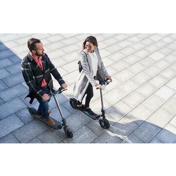 Motus Scooty 10 Plus 2022