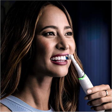 Periute de dinti clasice Braun Oral-B iO Series 10 Stardust, Bluetooth, Curatare 3D, Inteligenta artificiala, 7 moduri, Alb