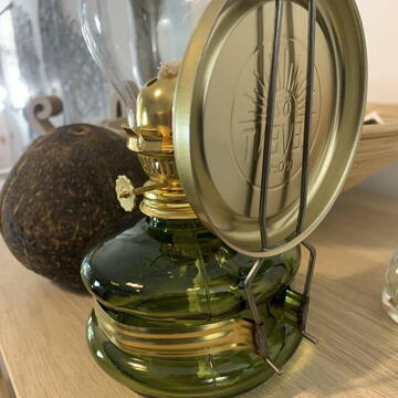 Lampa cu gaz lampant Vivatechnix Classic TR-1003V, rezervor sticla, oglinda metal, Verde