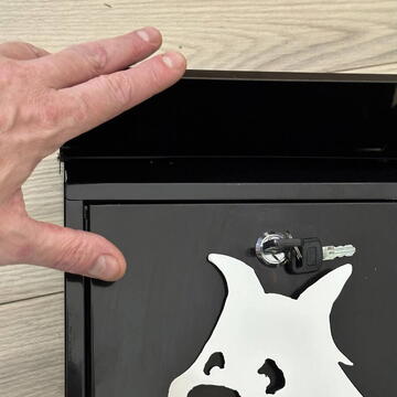 Cutie postala Vivatechnix Schnautzer Dog KRO-1237, otel, 400x250x100mm, Negru/Alb, 2 chei