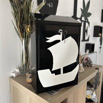 Cutie postala Vivatechnix Boat KRO-1231, otel, 400x250x100mm, Negru/Alb, 2 chei