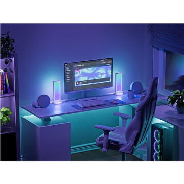 Nanoleaf Pegboard Desk Dock, white